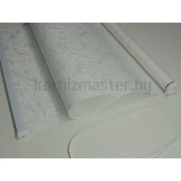 "Шелк" белый